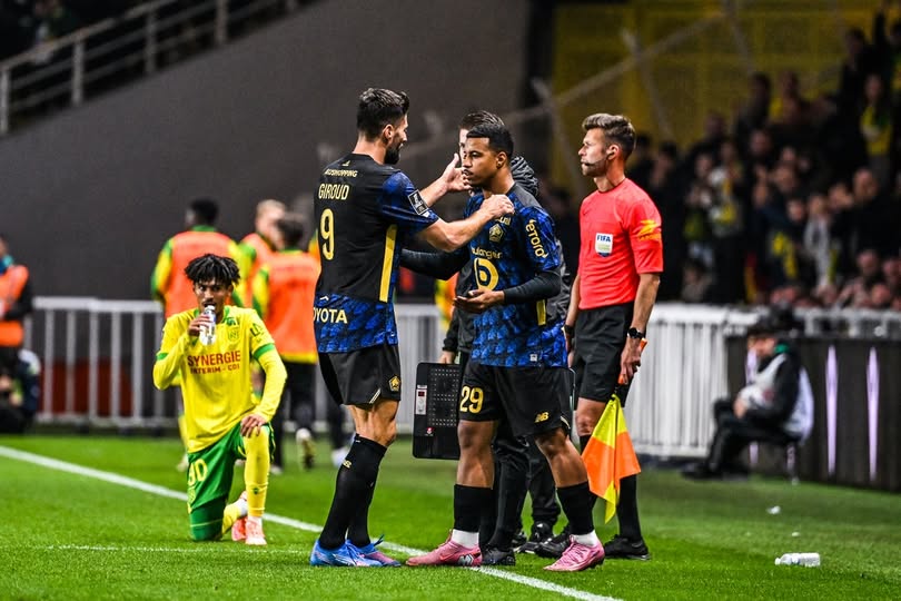 Hamza Igamane rentre souvent à la place d'Olivier Giroud